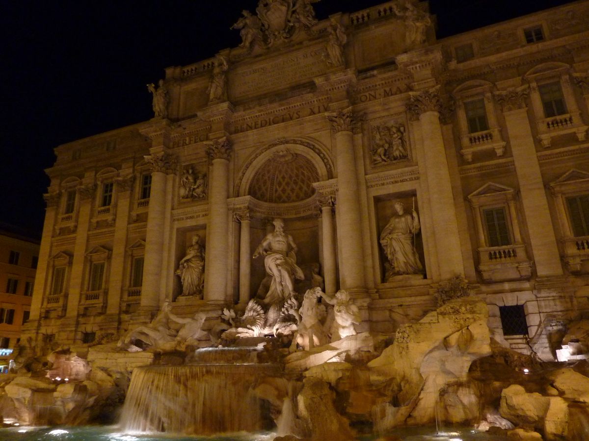 Fontana di Trevi, Rome