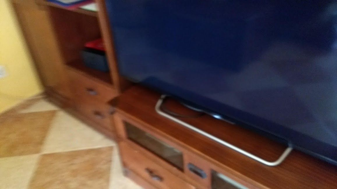 TV1.jpg